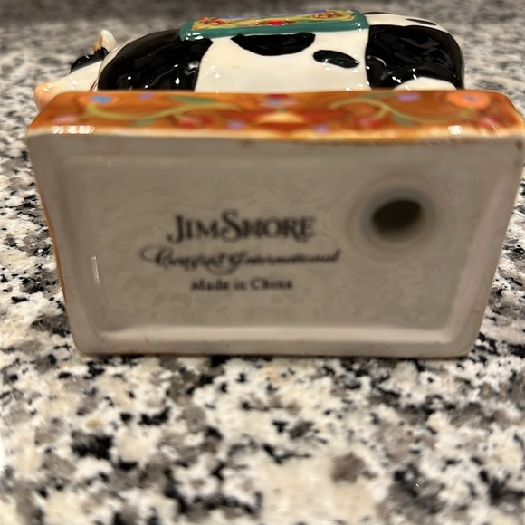 Jim shore cow salt and pepper shakers - Picture 7 of 7